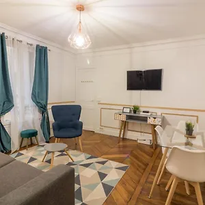 Private - Champs-elysées Appartement