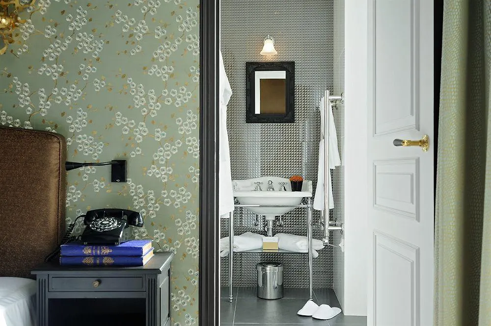 Hotel Hôtel Les Dames du Panthéon Paris